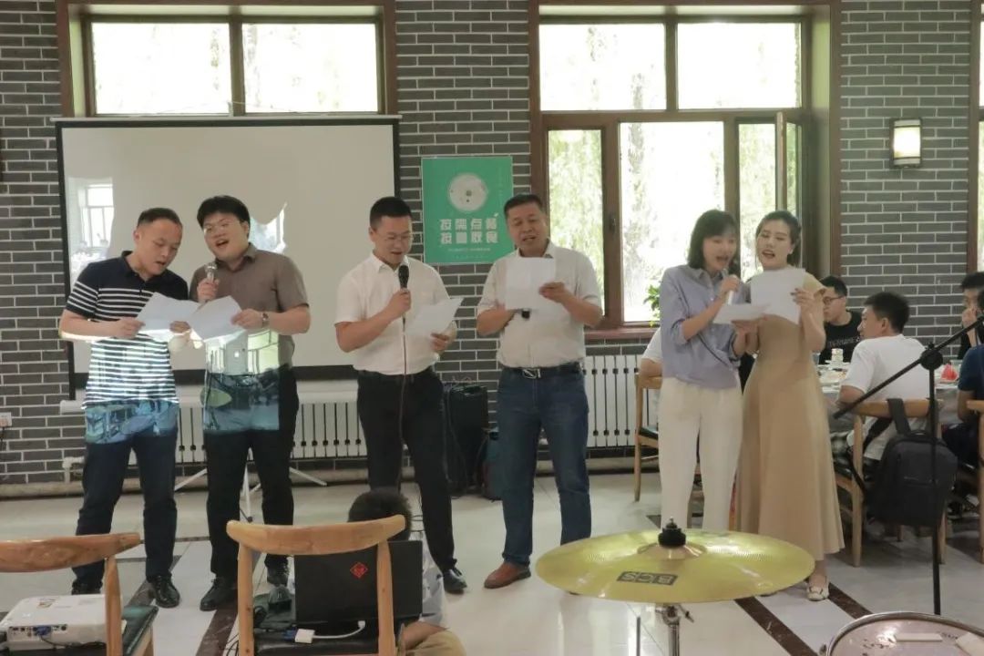 全体政工干部演唱歌曲《光阴的故事》